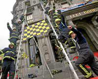 Kilkenny Fire fighters ladder climb fundraising